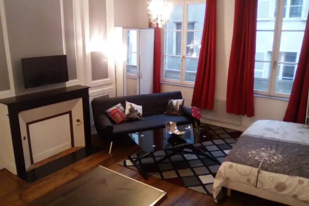 STUDIO 21 cosy dans le centre de LIMOGES - Photo 1