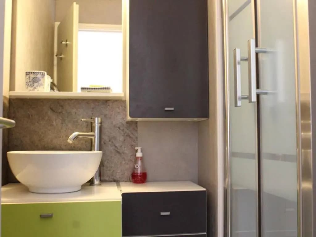 Appartement La Rochelle, 1 pièce, 2 personnes - FR-1-246-429 - Miniature 6