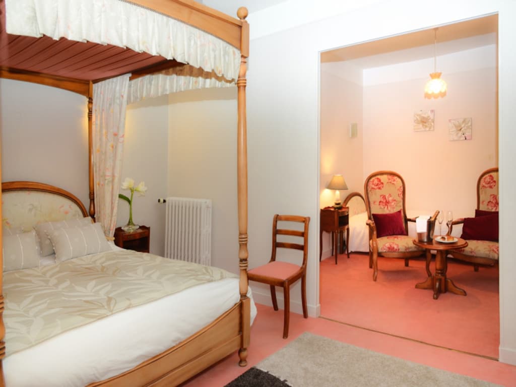 Logis Hôtel Du Dauphin - Photo 3