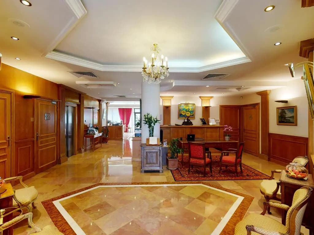 Sun Riviera - Photo 2