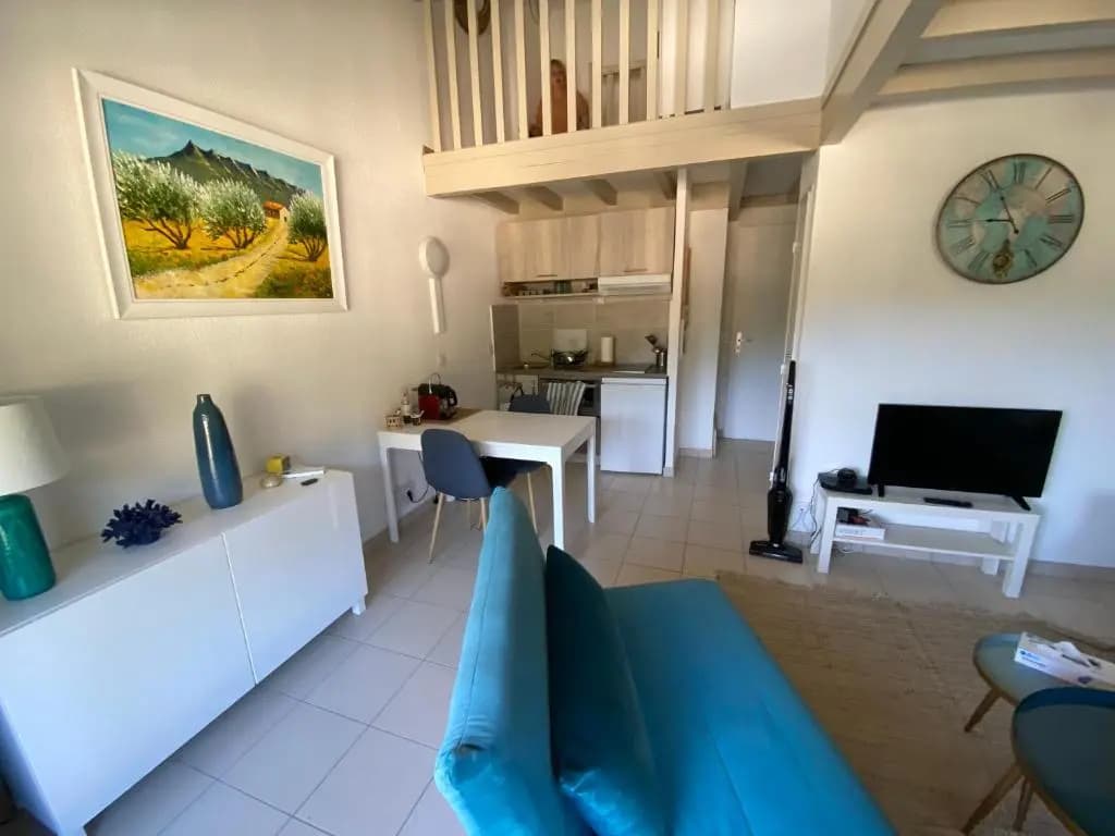 Golfe St Tropez Magique T2 duplex vue mer piscine, garage - Photo 5