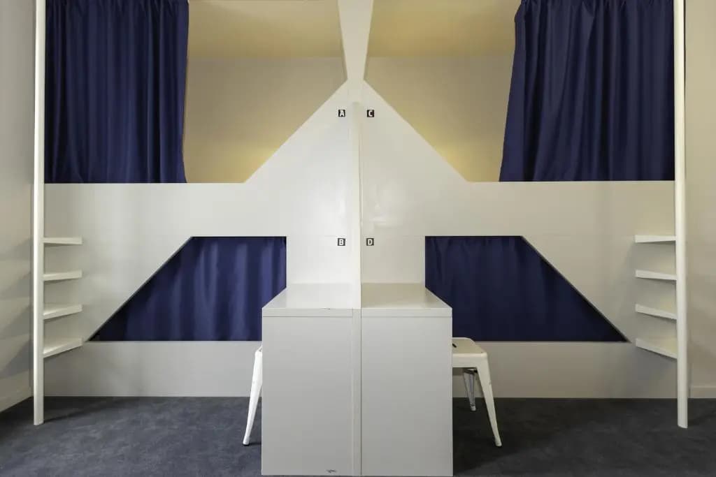 The People Hostel - Tours - Miniature 6