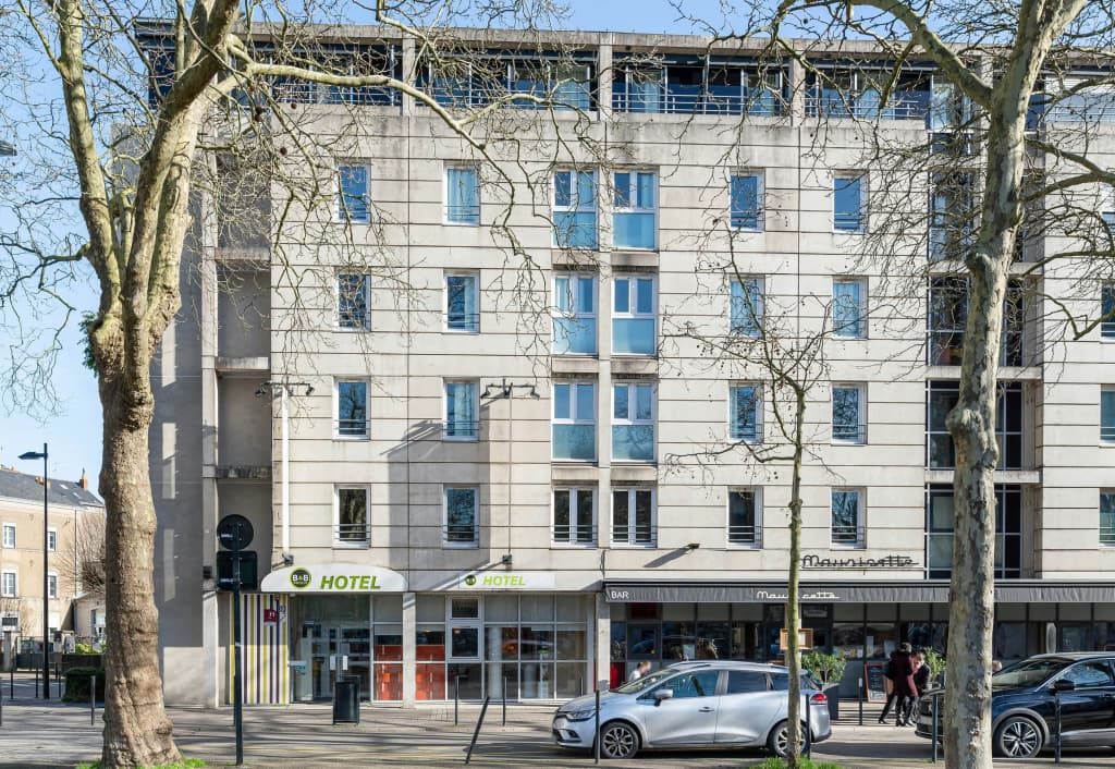 B&B Hôtel Nantes Centre - Photo 1