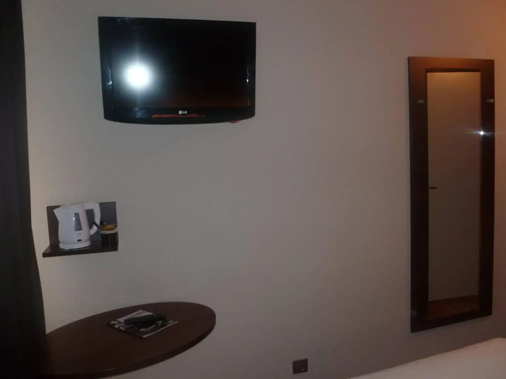 Hôtel Inn Design & Restaurant Langres - Photo 3