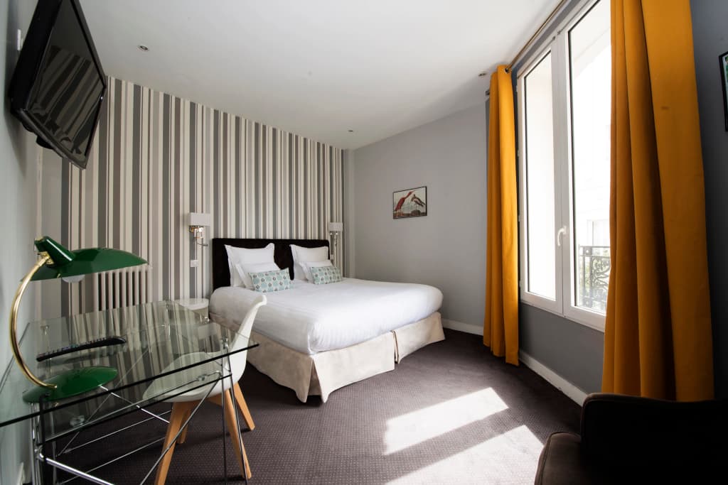 Hotel des Batignolles - Photo 2