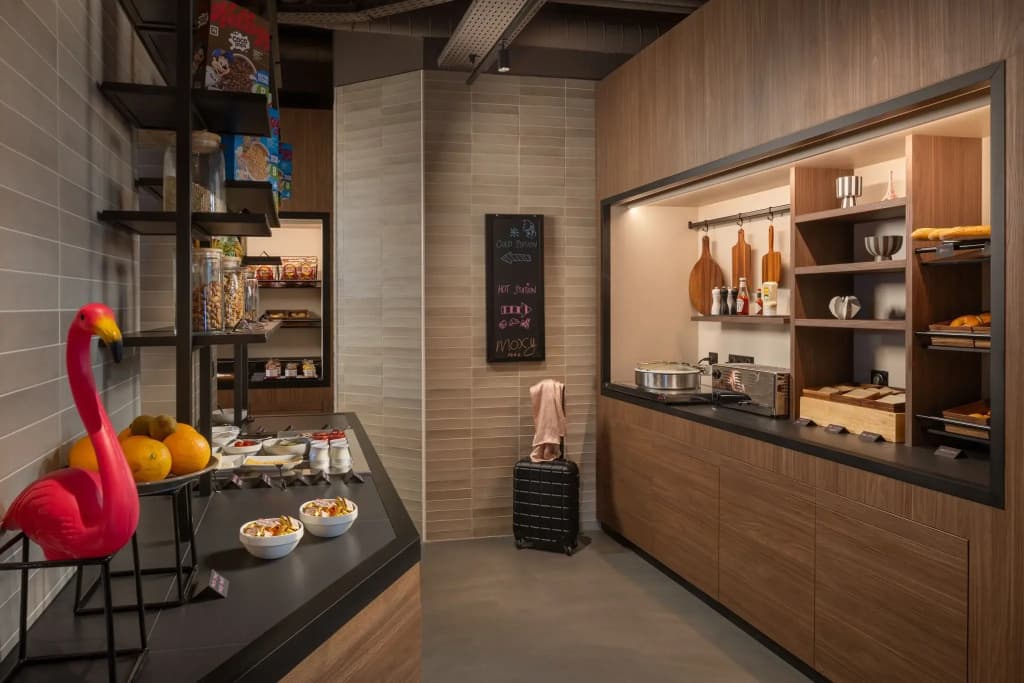Moxy Paris Clamart - Miniature 7