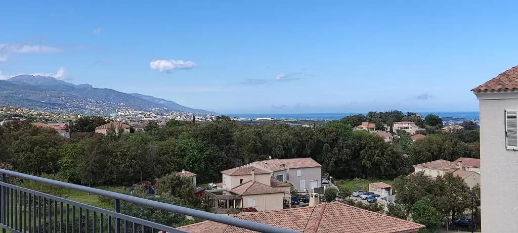 charmant F2 entre Bastia et St Florent - Miniature 6