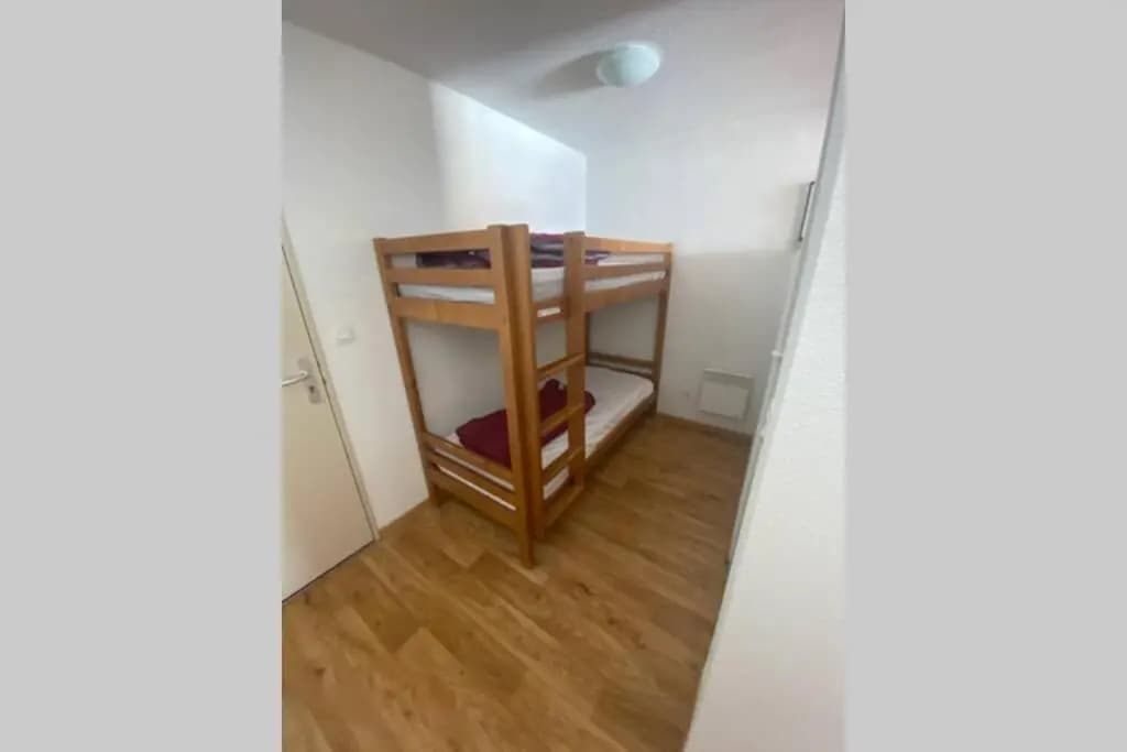 Appartement lumineux avec une belle vue montagne - Photo 2