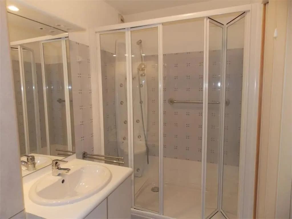 Appartement Bagnères-de-Luchon, 2 pièces, 6 personnes - FR-1-313-141 - Miniature 7
