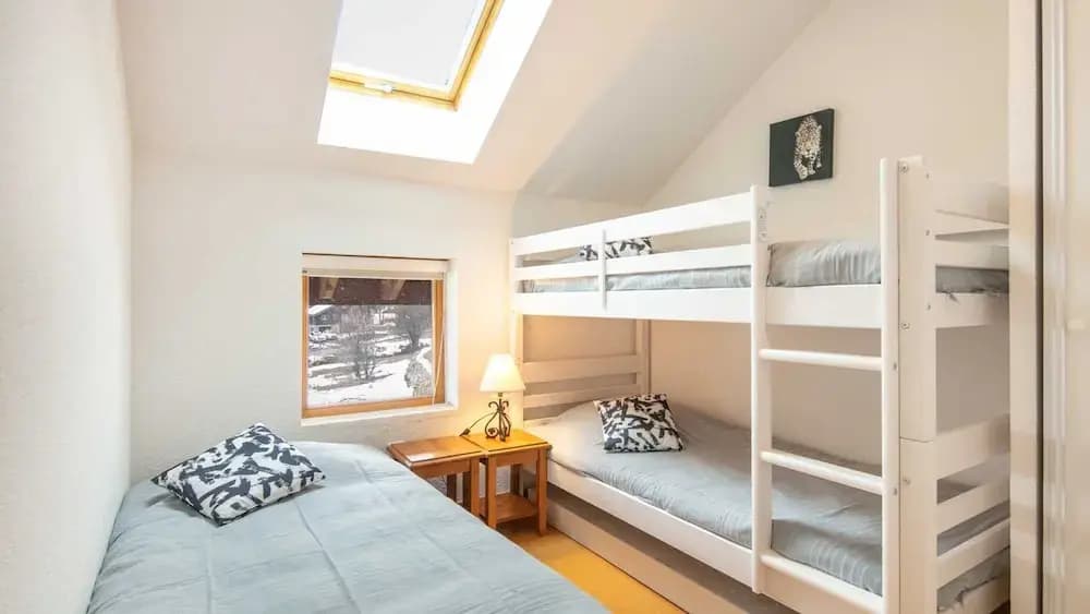 Apartment in Saint-sorlin Near Ski Resort - Photo 2