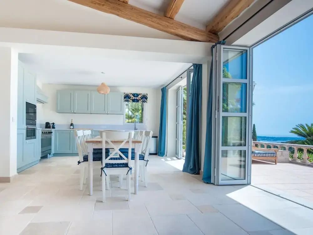 Sea View Villa With Pool - Miniature 7