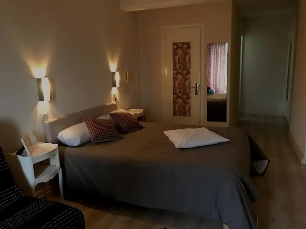 Hôtel de La Poutre - Photo 3