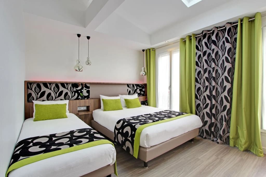 Hotel Alhambra - Photo 3