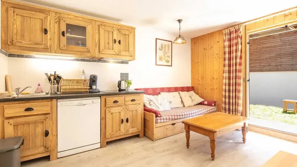 Apartment in Saint-sorlin Near Ski Resort - Photo 5