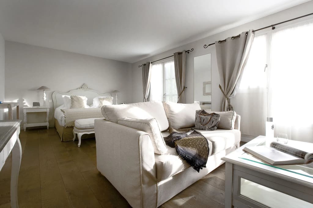 Le Clos Saint-Martin Hôtel & Spa - Photo 4