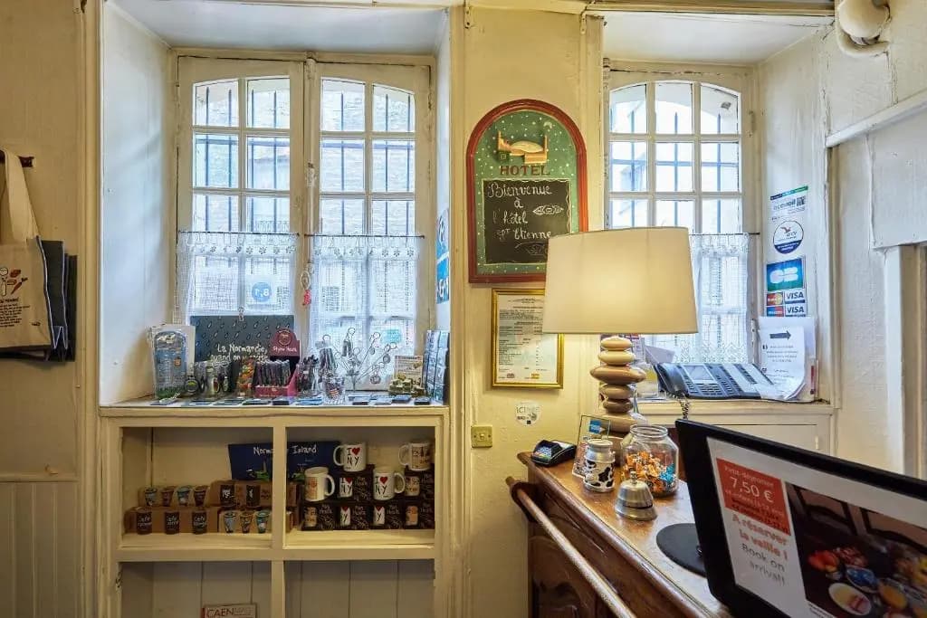 Hôtel Saint Etienne - Photo 2