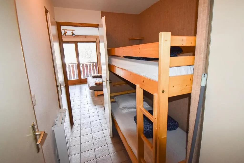 Le Pied des Pistes A13, Joli Studio tout confort 4 pers, vue vallée imprenable, DRAPS NON COMPRIS - Photo 5