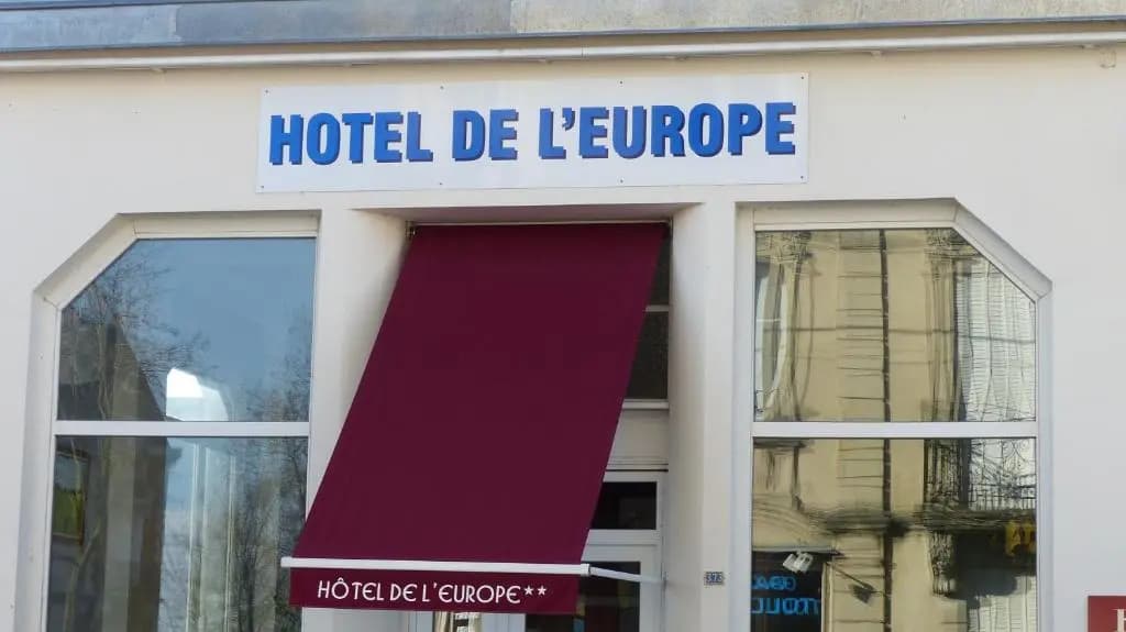 Hôtel de l'Europe - Photo 1