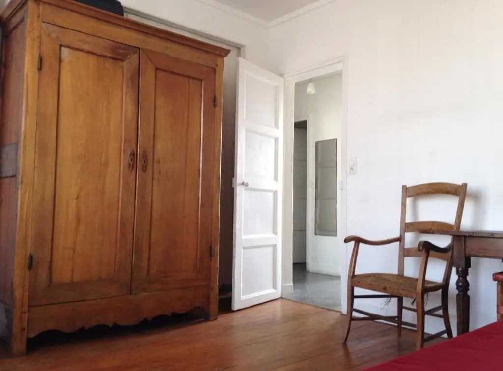 Chambres meublées chez l'habitant dans appartement proche gare sncf - Miniature 7