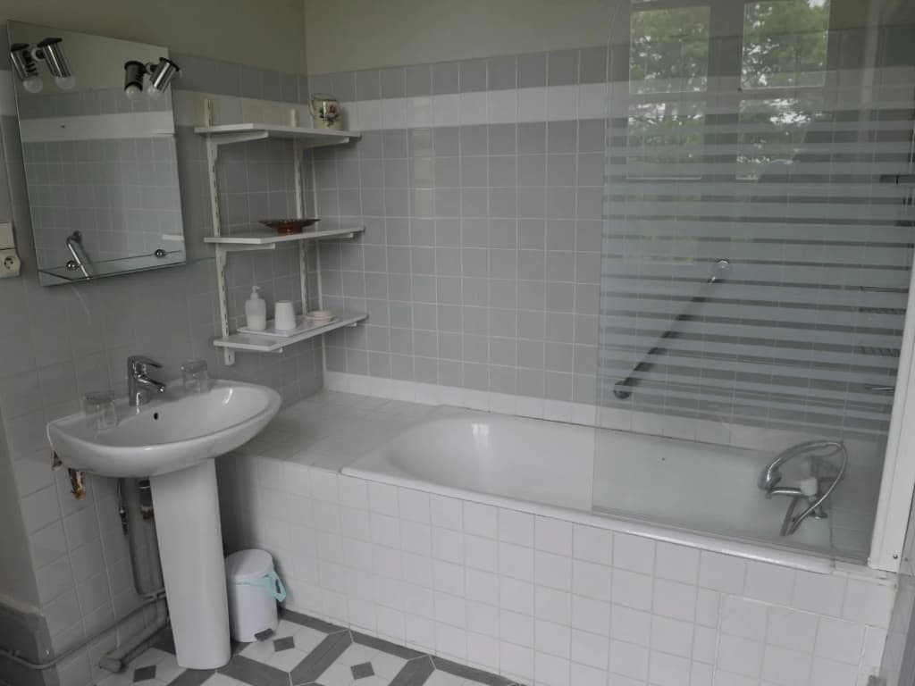 House in Burgundy With Private Pool - Miniature 7