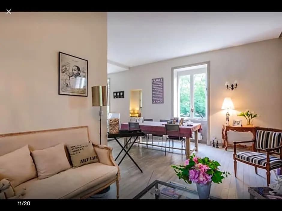 Maison de charme 1930 proche Lyon - Photo 2