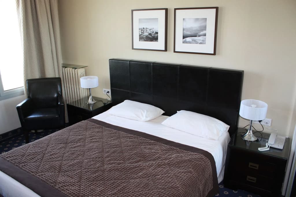 Hotel Aguado - Photo 3