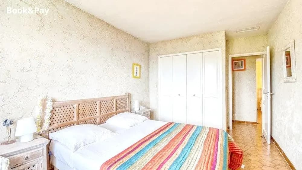 Villa With 4 Bedrooms in Rayol-canadel-sur-mer, With Wonderful sea Vie - Photo 4