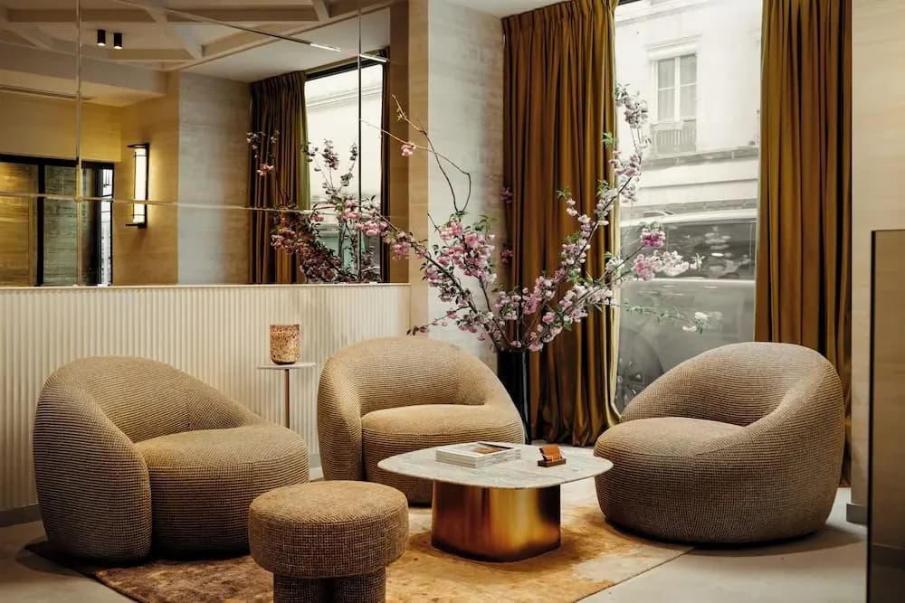Jills Hotel - Photo 2