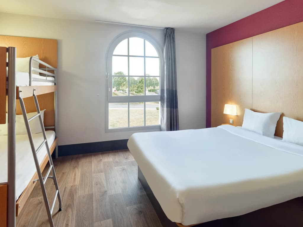 B&B Hotel pres de Disneyland Paris - Miniature 7