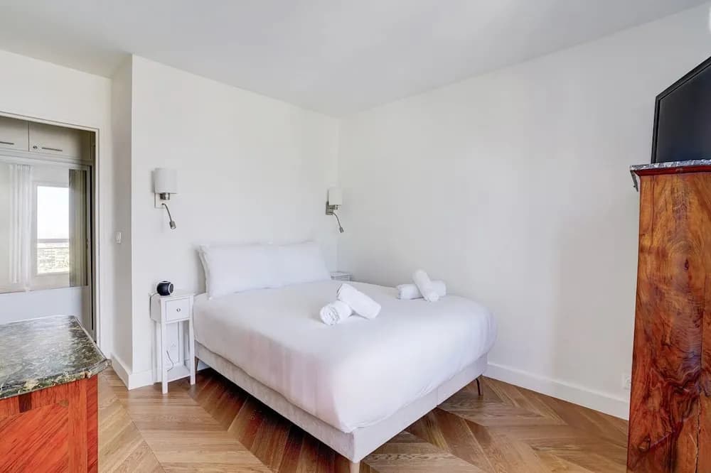 Montparnasse View Nice 1 Bedroom in Montparnasse - Photo 5