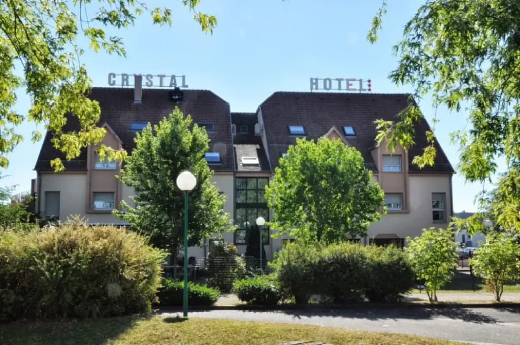 Hotel - Restaurant Crystal - Photo 1