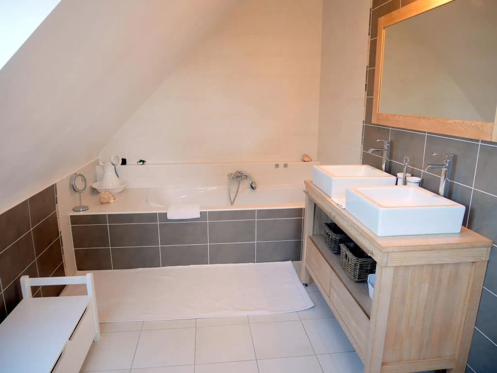 Holiday Home in Crozon Near Sandy Beaches - Miniature 7
