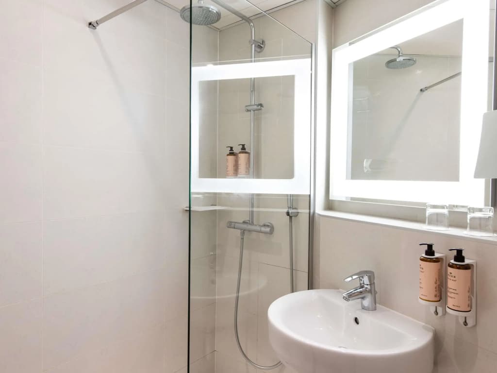 Mercure Paris Montparnasse Raspail - Miniature 7