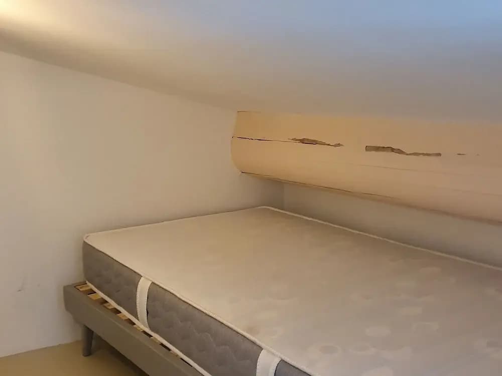 Simplistic Holiday Home in Orgon With Swimming Pool - Photo 4