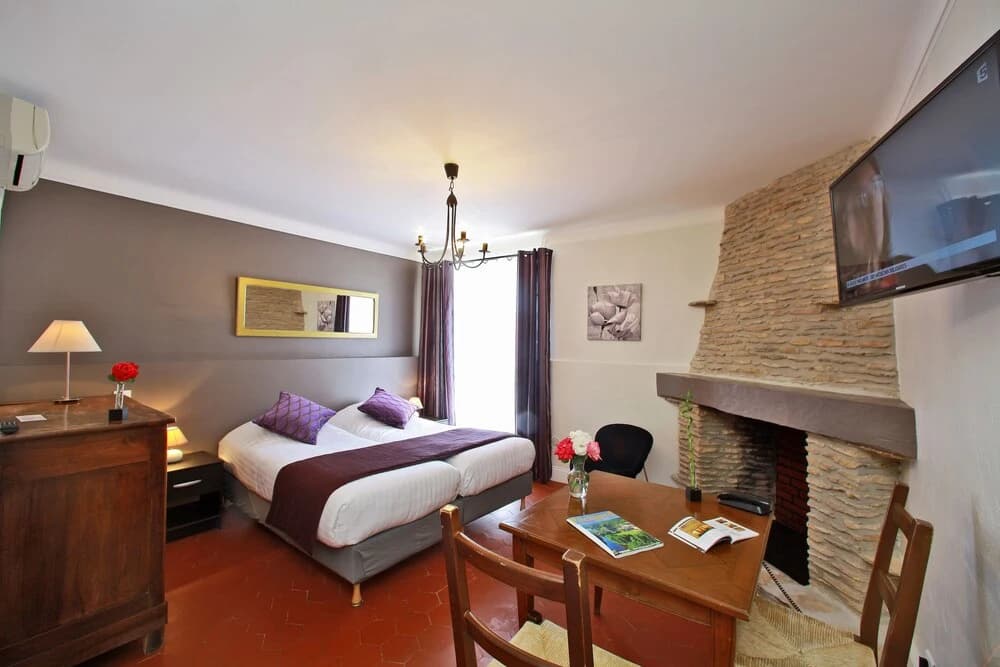 Hotel Restaurant La Hoirie - Photo 4