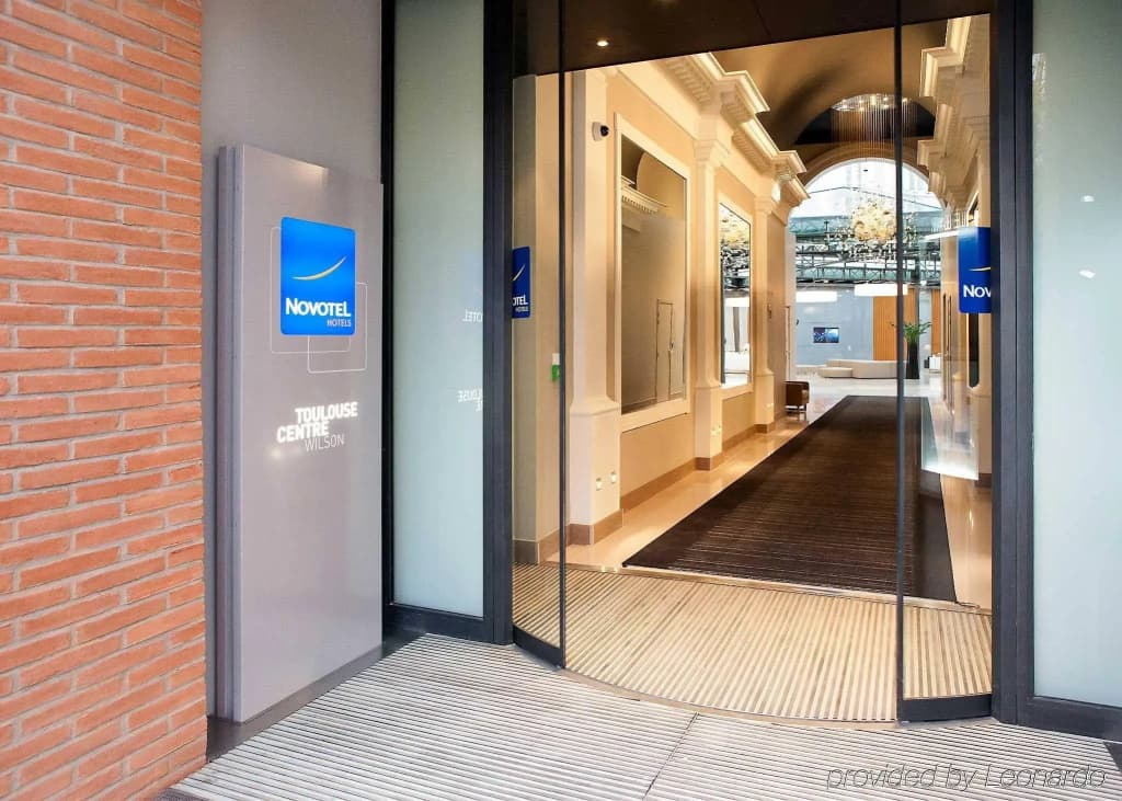 Novotel Toulouse Centre Wilson - Photo 1