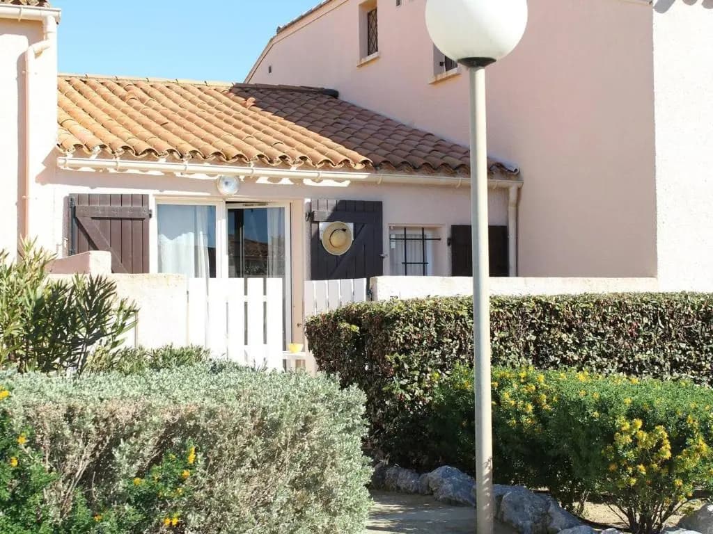 Maison Fleury-Saint-Pierre-la-Mer, 2 pièces, 6 personnes - FR-1-229D-55 - Photo 1