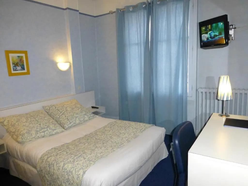 Hôtel Trianon - Photo 5