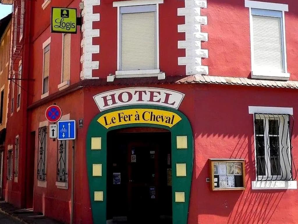 Hôtel du Fer à Cheval - Photo 1