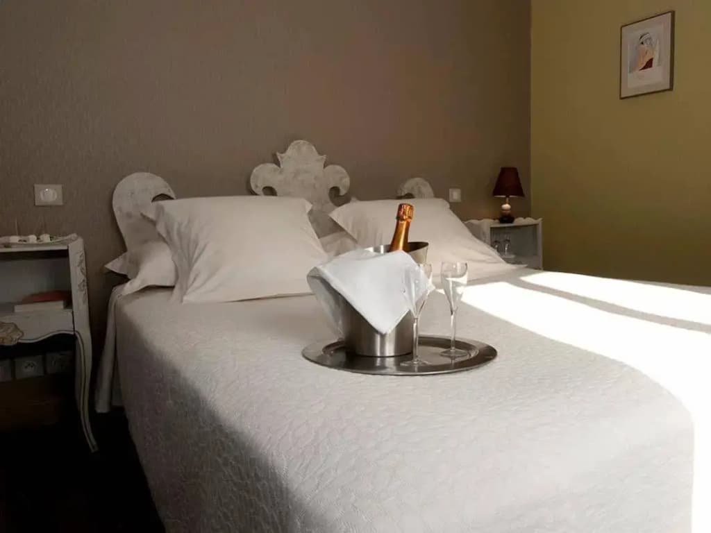 Logis Hôtel Le Coq Hardi - Photo 5