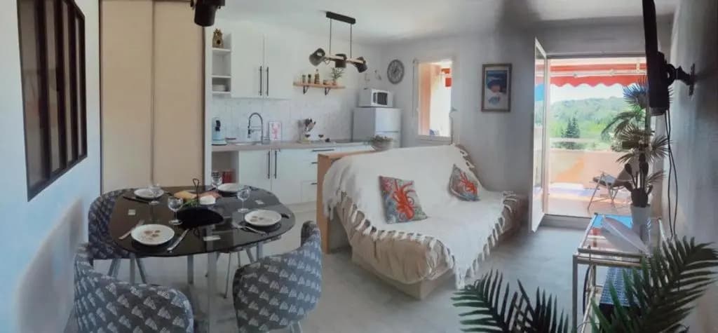 Nice 33m With Terrace Near The Beach - Photo 2