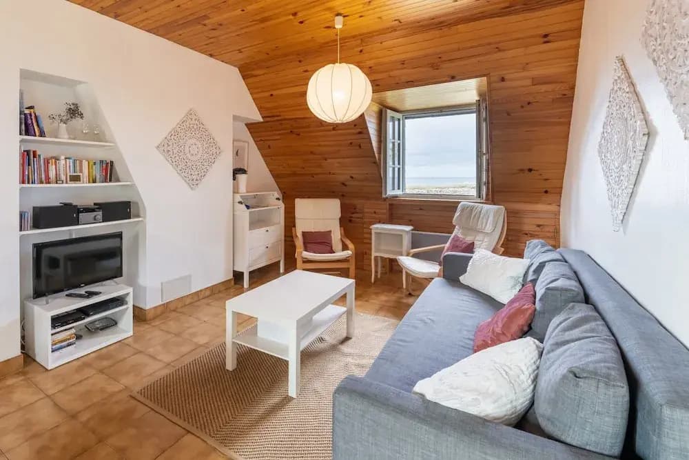 Apartment in Lampaul-plouarzel by the Beach - Photo 2