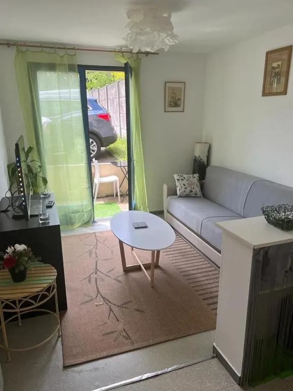 Superbe appartement avec parking prive et entrée autonome - Miniature 6