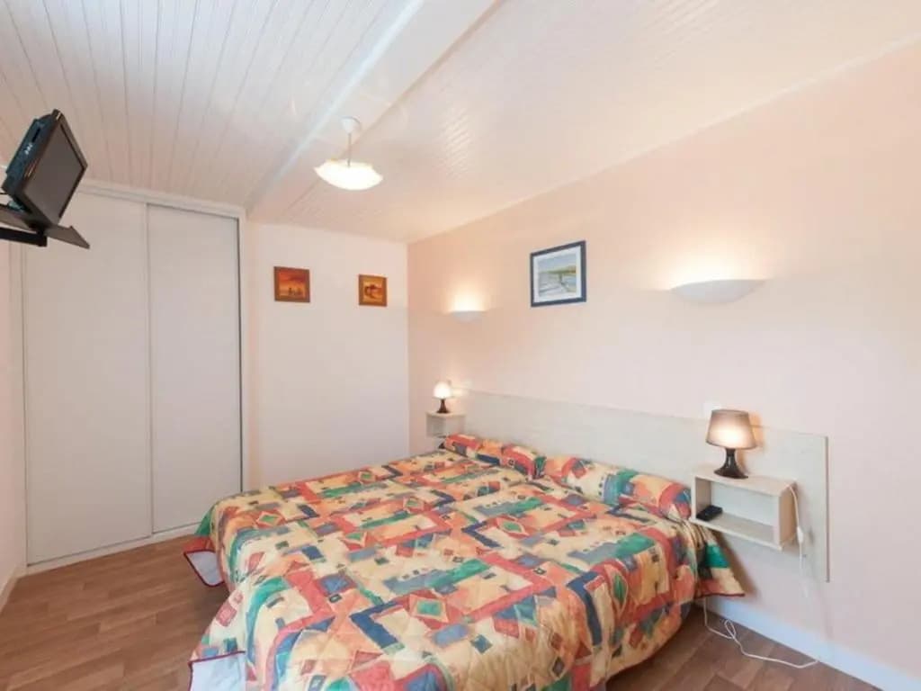 Gîte Saint-Urbain, 3 pièces, 4 personnes - FR-1-426-297 - Photo 5
