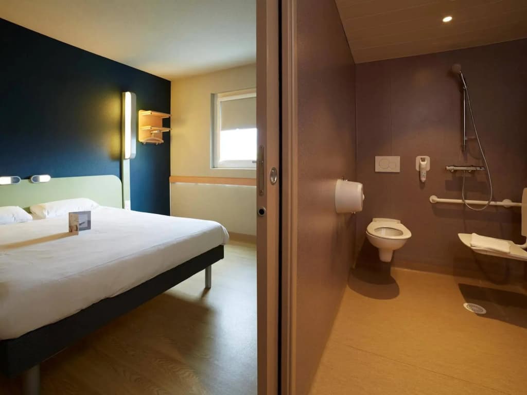 ibis budget Chalon Sur Saone Nord - Miniature 8