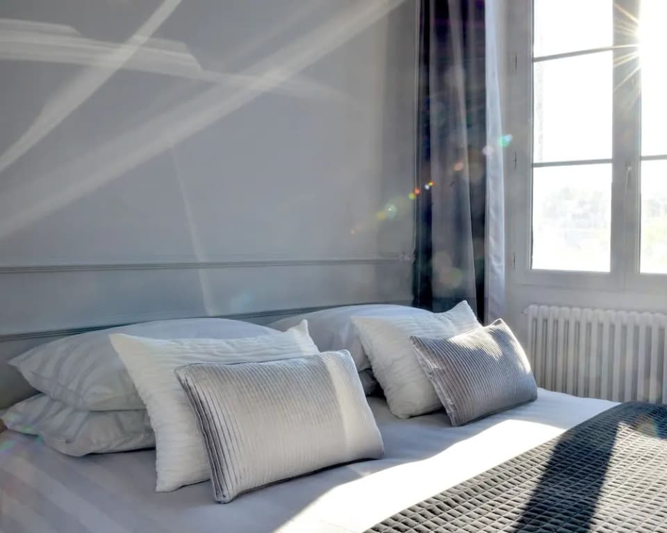 The Suites - Photo 2