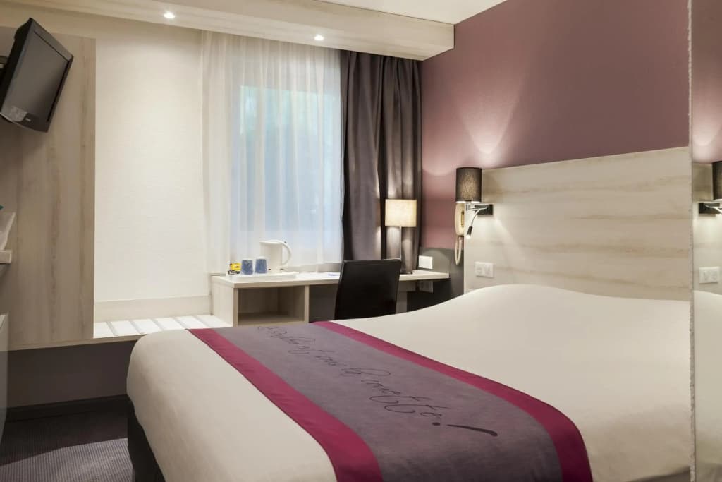 Kyriad Lille Est Villeneuve d'Ascq - Photo 5