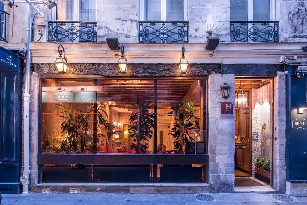 Grand Hôtel de L'Univers - Photo 1