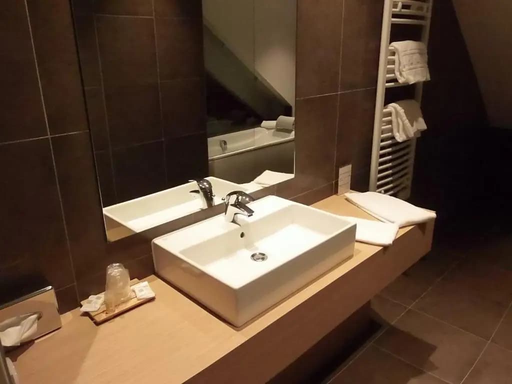 Hotel Restaurant le Rive Gauche - Miniature 6