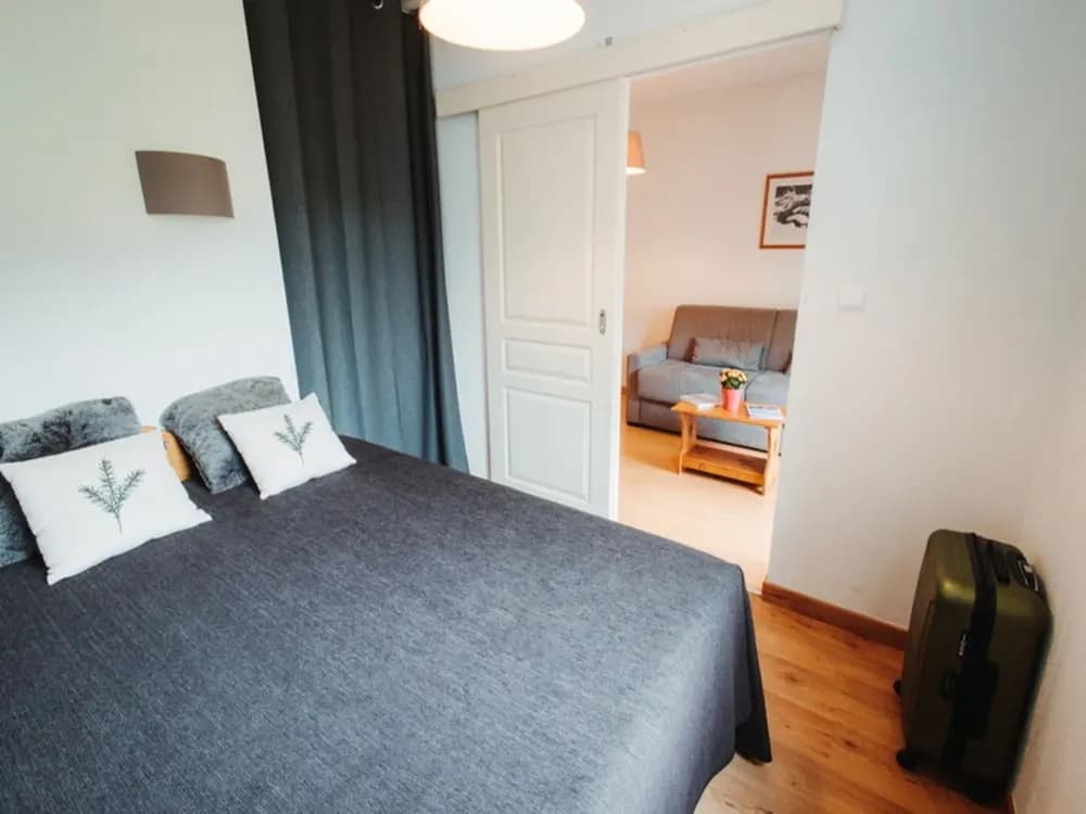 Cozy 2-bedroom Apartment for 4 People - Photo 5